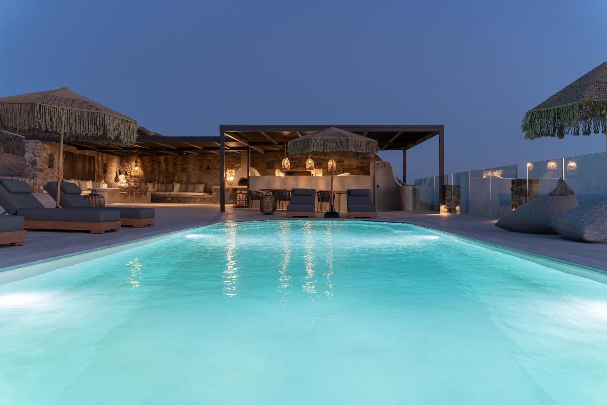 Makani Suites Ano Mera Exterior foto